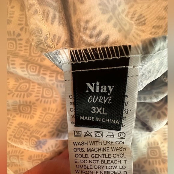 Niay Curve 3XL Patterned dress - Picture 2 of 8